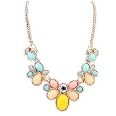 Flower Bib Chunky Statement Necklace Only $4.14 + Free Shipping