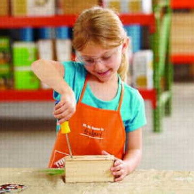 Home Depot Kid's: Build A Free School House Bank