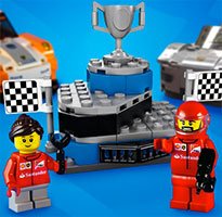 Toys “R” Us: Free Mini LEGO Winner’s Podium