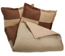 AmazonBasics 3-Piece Microsuede Comforter Set Just $12.61 + Prime