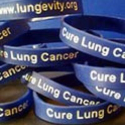 Free LUNGevity Wristbands
