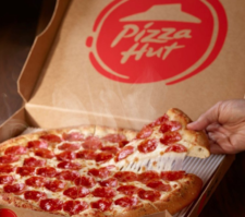 Pizza Hut Rewards: Free Medium Pizza