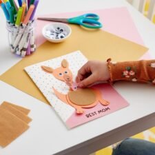 Michaels Kids Club: Kangaroo Mother's Day Card