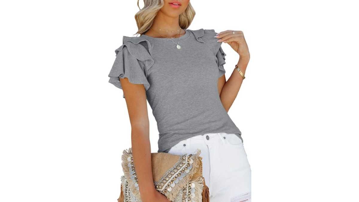 SHEWIN Summer Tops - $12.73