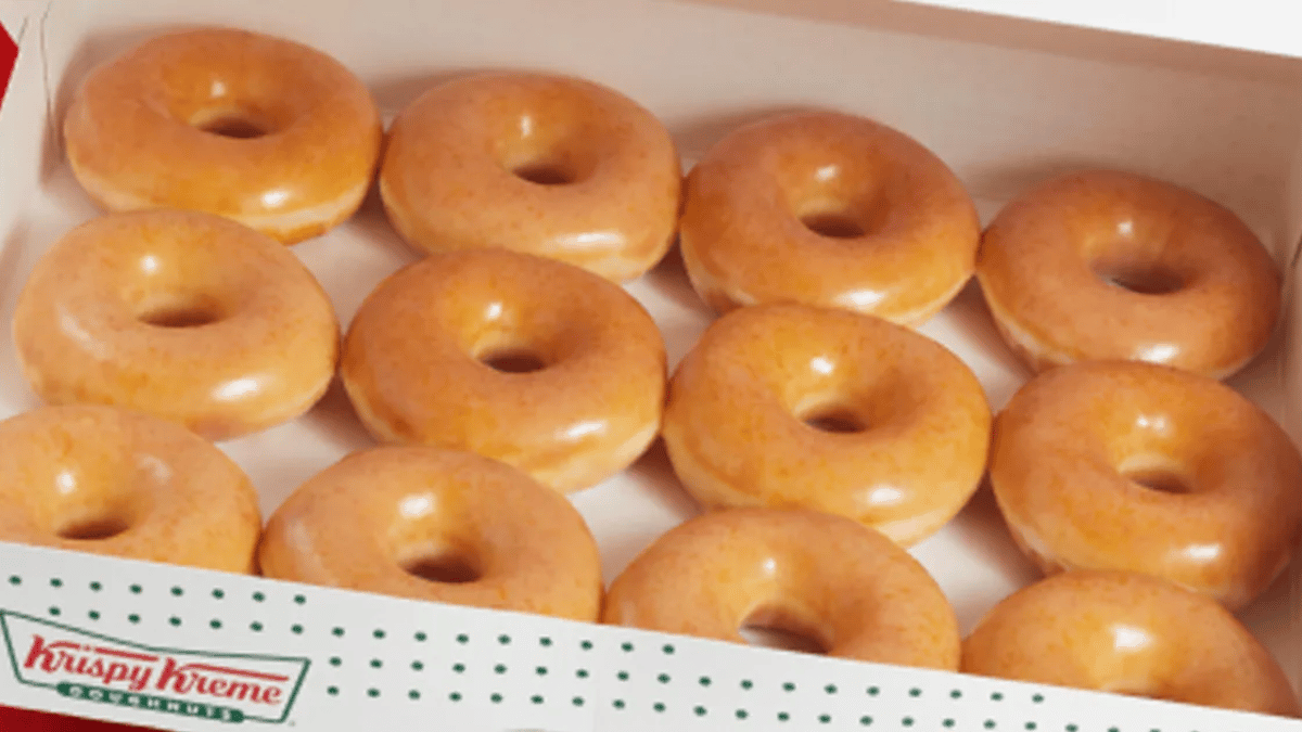BOGO Dozen at Krispy Kreme – $1 Original Glazed with Any Dozen (Ends 93)